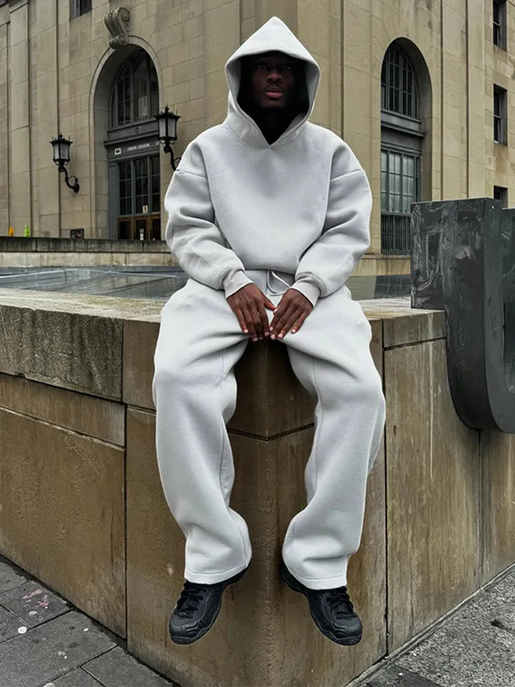 Bastian | Men's Oversized Tracksuit Set with Hood and Elastic Drawstring Pants for Autumn and Winter-3