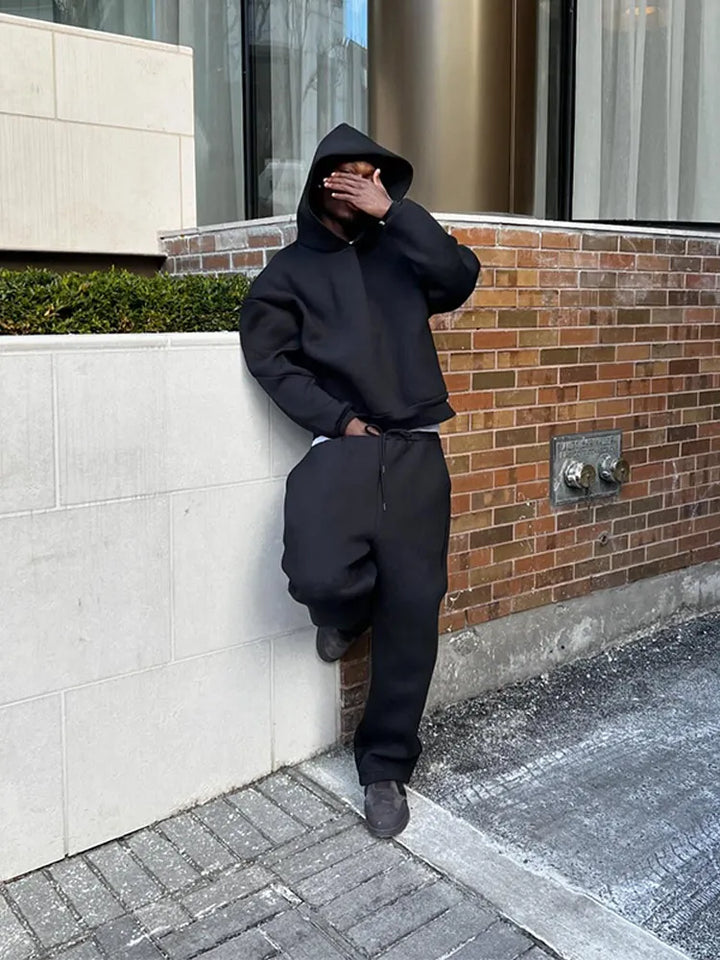 Bastian | Men's Oversized Tracksuit Set with Hood and Elastic Drawstring Pants for Autumn and Winter-4